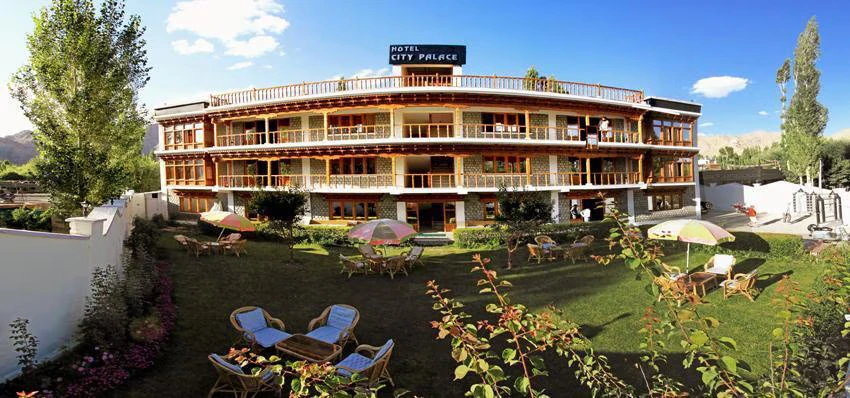 Hotel City Palace