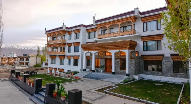 Hotel Fort View