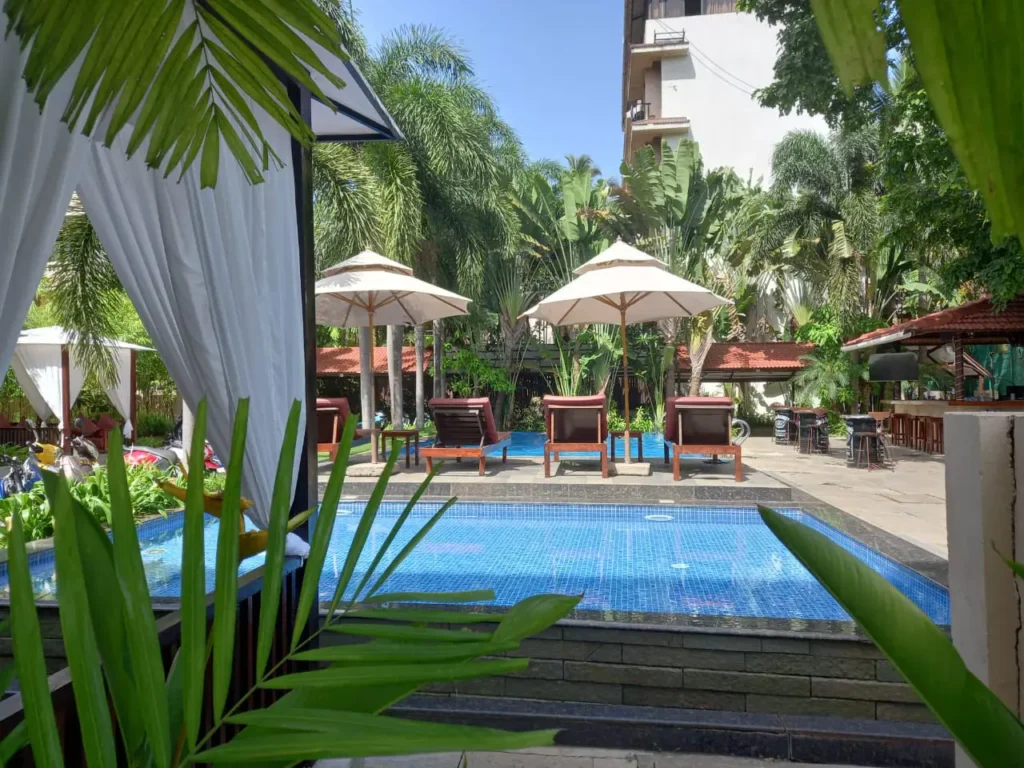 Sinq Beach Resort